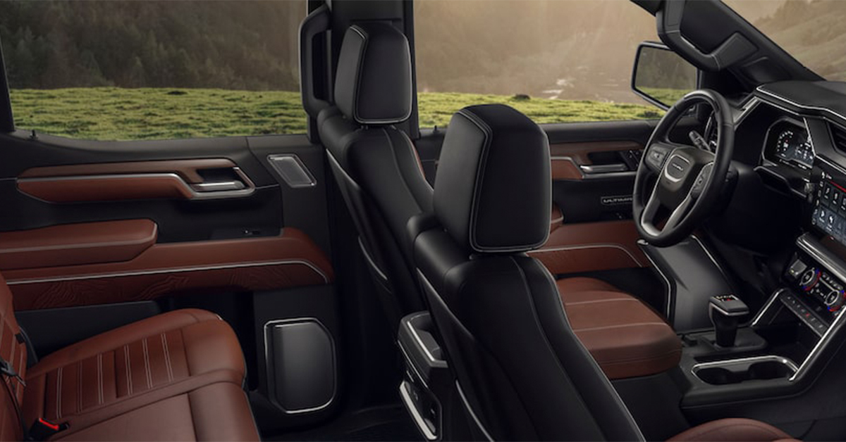2025 GMC Sierra 1500 front and rear seating and window