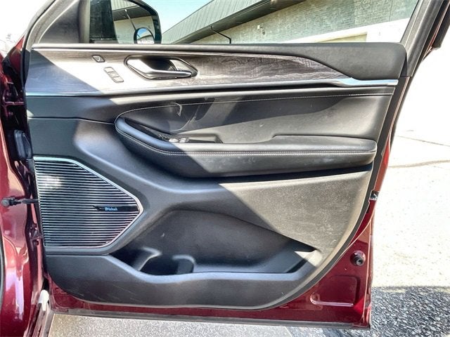 2022 Jeep Grand Cherokee L Overland