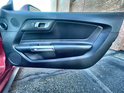 2021 Ford Mustang EcoBoost