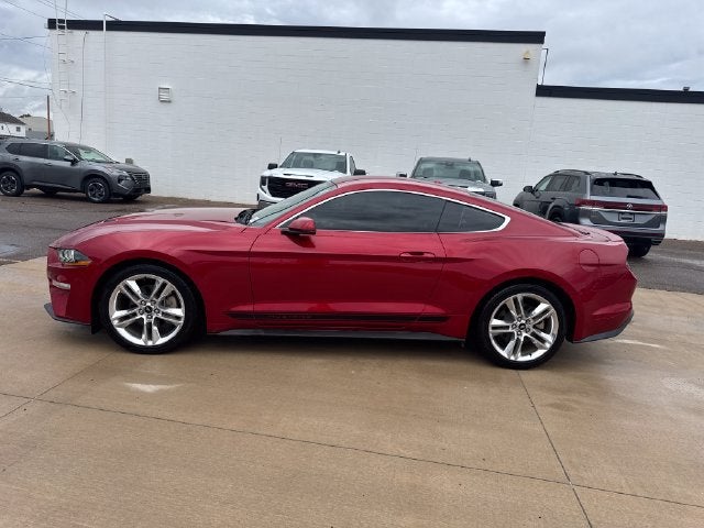 2020 Ford Mustang EcoBoost