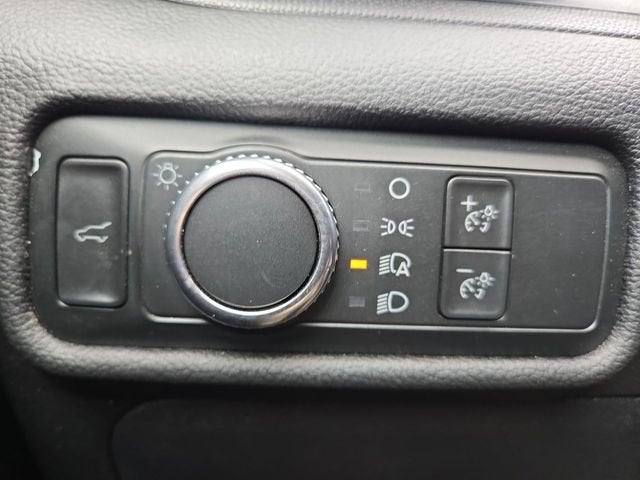 2021 Ford Explorer Base