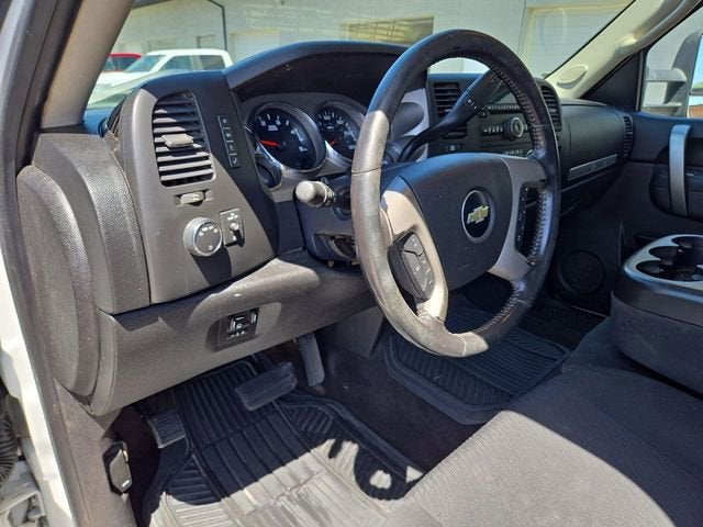 2011 Chevrolet Silverado 3500 HD DRW LT