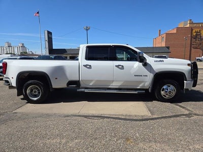 2022 Chevrolet Silverado 3500 HD High Country DRW