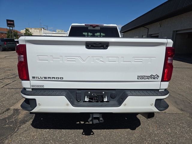 2022 Chevrolet Silverado 3500 HD High Country DRW
