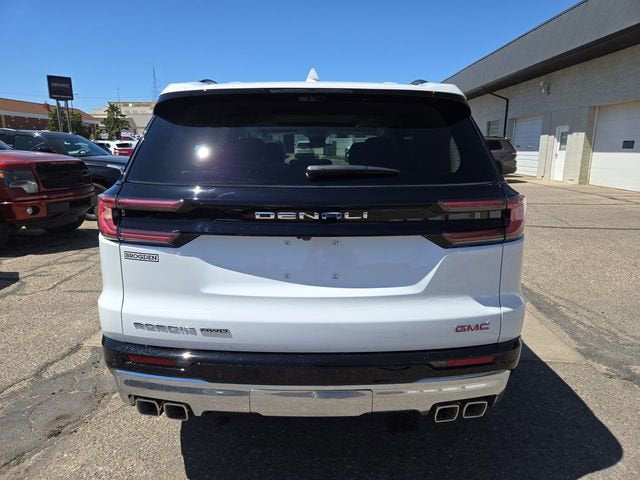 2026 GMC Acadia Denali