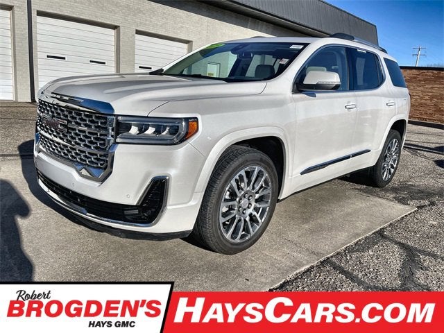 2023 GMC Acadia Denali