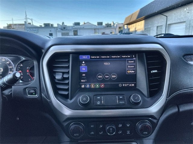 2020 GMC Acadia Denali