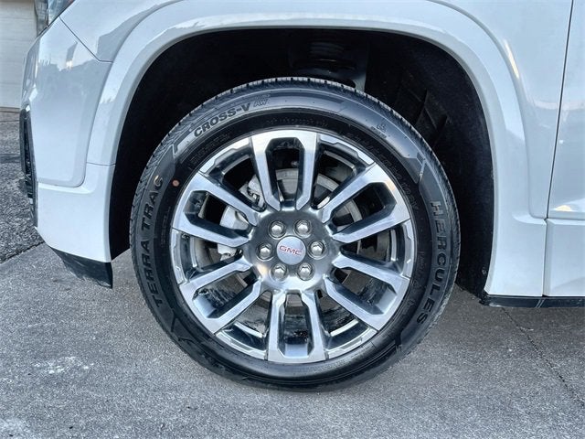 2020 GMC Acadia Denali