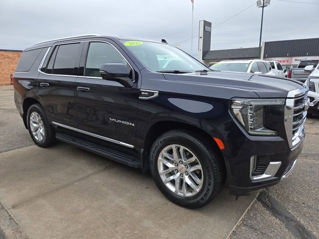 2022 GMC Yukon SLT