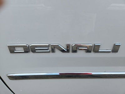 2017 GMC Yukon XL Denali