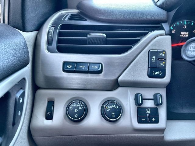 2017 GMC Yukon XL Denali