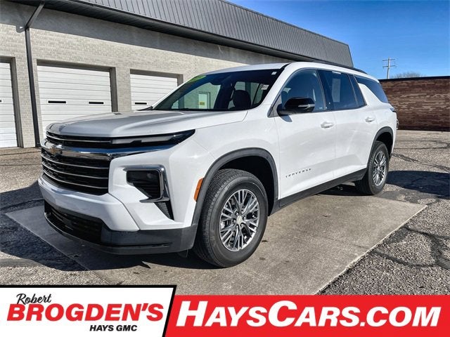 2025 Chevrolet Traverse LT