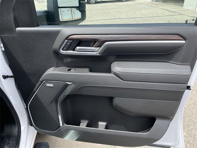 2025 GMC Sierra 2500 HD SLT