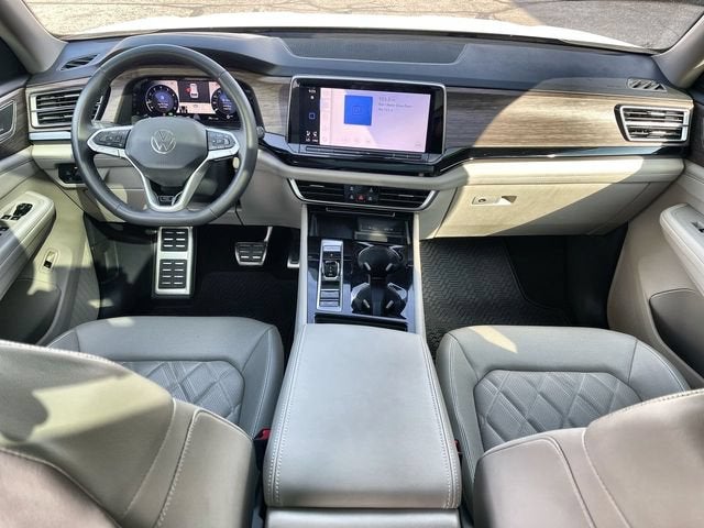 2024 Volkswagen Atlas 2.0T SEL Premium R-Line