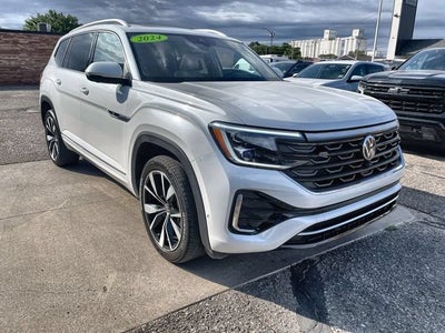 2024 Volkswagen Atlas 2.0T SEL Premium R-Line