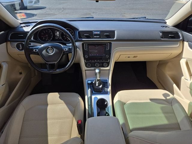 2019 Volkswagen Passat 2.0T Wolfsburg Edition