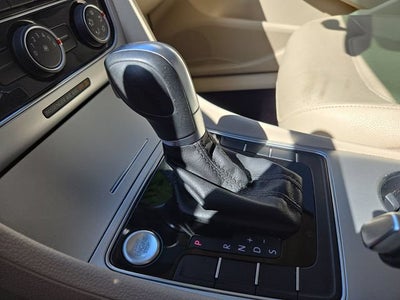 2019 Volkswagen Passat 2.0T Wolfsburg Edition