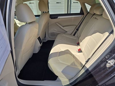 2019 Volkswagen Passat 2.0T Wolfsburg Edition