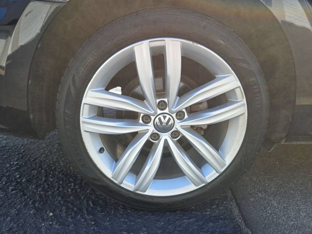 2019 Volkswagen Passat 2.0T Wolfsburg Edition