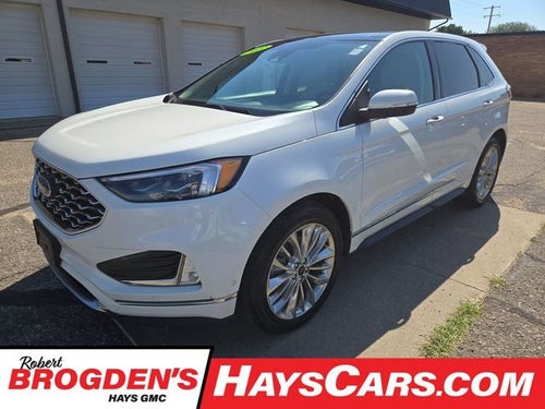 2022 Ford Edge Titanium