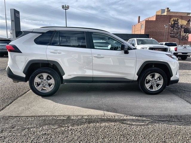 2025 Toyota RAV4 Hybrid LE