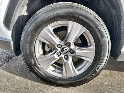 2025 Toyota RAV4 Hybrid LE