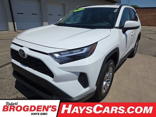 2025 Toyota RAV4 XLE
