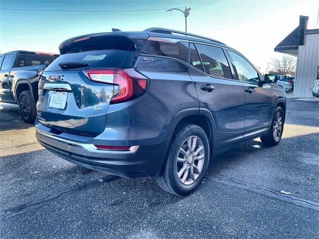 2024 GMC Terrain SLT