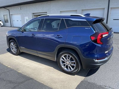 2022 GMC Terrain SLT