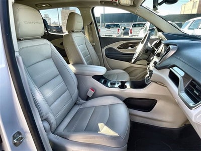 2022 GMC Terrain Denali