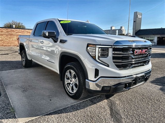 2025 GMC Sierra 1500 SLT