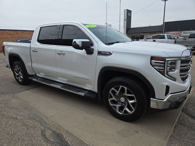 2022 GMC Sierra 1500 SLT