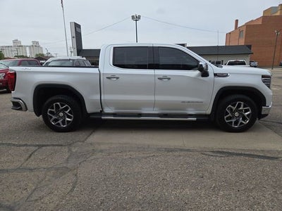 2022 GMC Sierra 1500 SLT