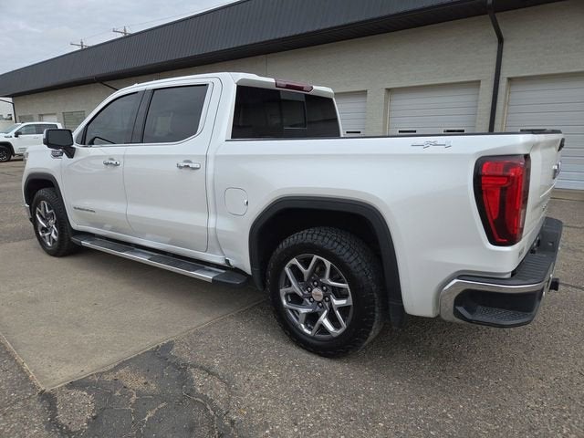 2022 GMC Sierra 1500 SLT