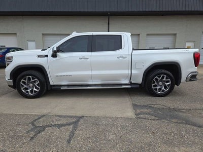 2022 GMC Sierra 1500 SLT