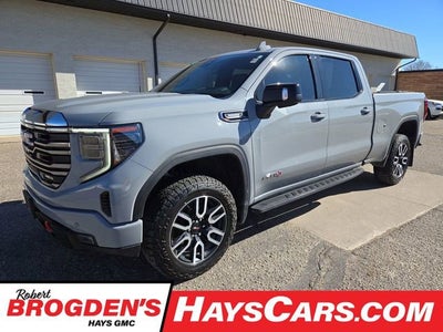 2024 GMC Sierra 1500 AT4