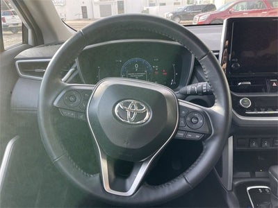 2025 Toyota Corolla Cross XLE