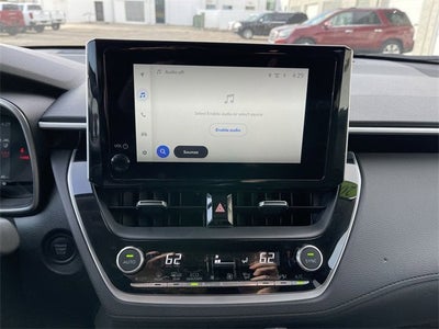 2025 Toyota Corolla Cross XLE