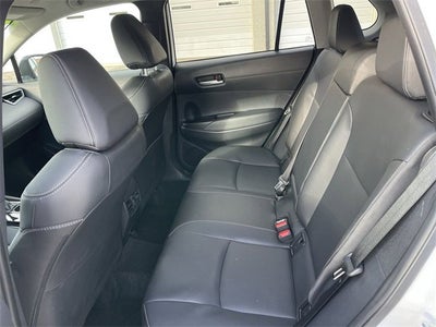 2025 Toyota Corolla Cross XLE