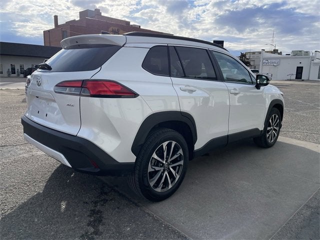 2025 Toyota Corolla Cross XLE