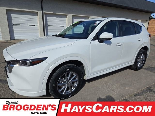 2025 Mazda CX-5 S Preferred package Auto AWD's photo