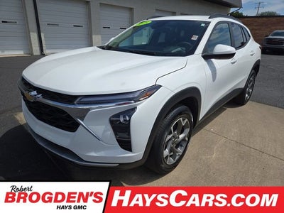 2025 Chevrolet Trax LT