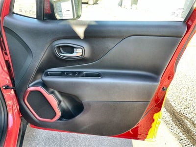 2022 Jeep Renegade (RED) Edition