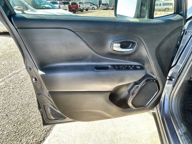 2022 Jeep Renegade Altitude