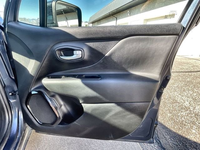 2022 Jeep Renegade Altitude